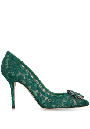 Dolce & Gabbana Rainbow Lace 90mm brooch-detail pumps - Green
