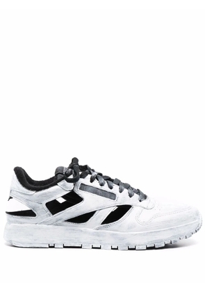 Maison Margiela x Reebok Classic Leather Tabi Decortique sneakers - White