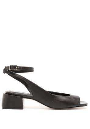Studio Chofakian square-toe leather sandals - Black