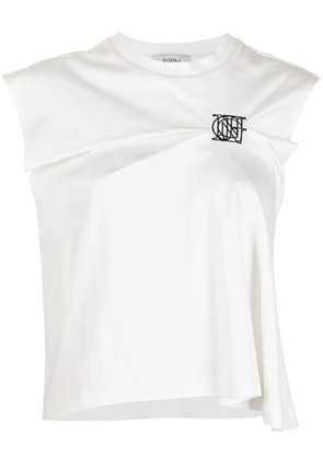 Goen.J logo-embroidered tuck-pleated top - White