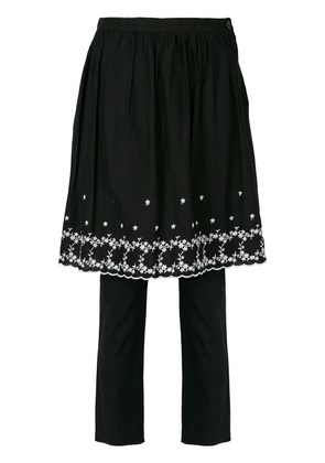 Comme Des Garçons Pre-Owned embroidered skirt over trousers - Black