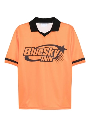 BLUE SKY INN logo-print soccer T-shirt - Orange