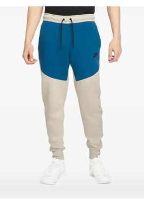 Nike Tech Fleece joggers - Neutrals