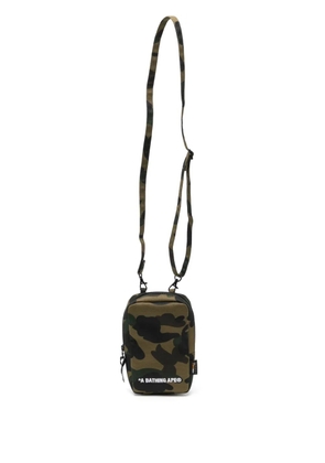 A BATHING APE® camouflage print mini messenger bag - Green