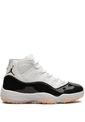 Jordan Air Jordan 11 'Neapolitan' sneakers - White