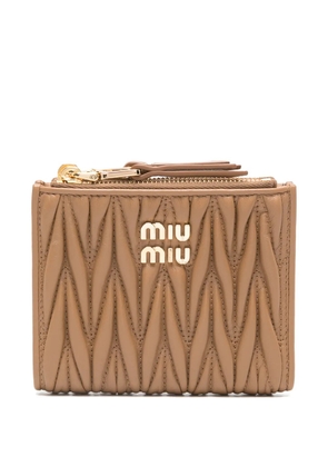 Miu Miu matelassé-design wallet - Brown
