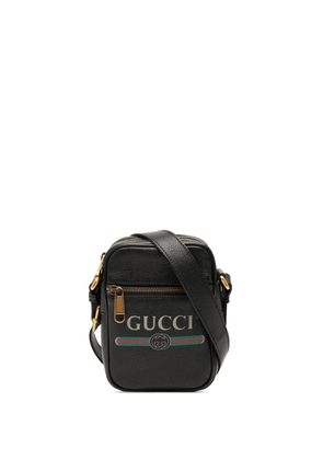 Gucci Pre-Owned 2016-2025 Mini Grained Calfskin Logo crossbody bag - Black