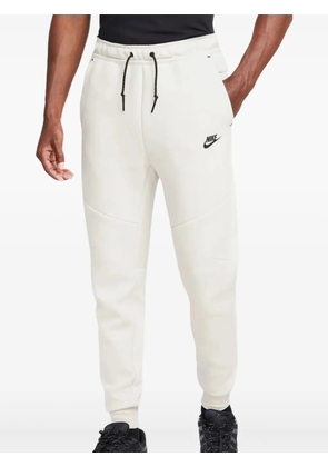 Nike Tech Fleece joggers - White