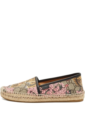 Gucci Pre-Owned GG Supreme round-toe espadrilles - Neutrals