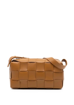 Bottega Veneta Pre-Owned 2012-2025 Nappa Intrecciato Brick Cassette shoulder bag - Brown