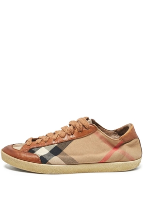 Burberry Pre-Owned Nova Check sneakers - Neutrals