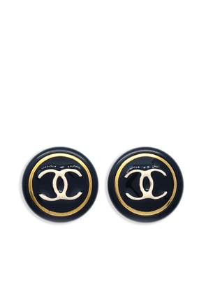 CHANEL Pre-Owned 1997 CC-logo button clip-on earrings - Black