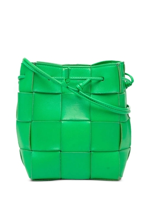 Bottega Veneta Pre-Owned 2012-2025 Small Nappa Maxi Intrecciato Cassette bucket bag - Green