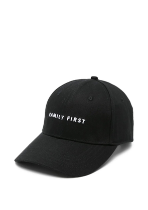Family First logo-print baseball cap - Black