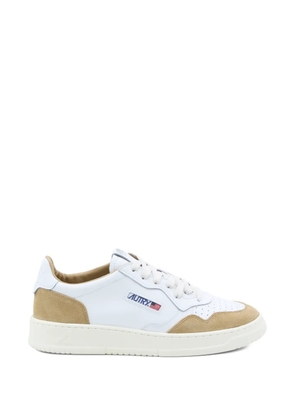 Autry perforated logo sneakers - White