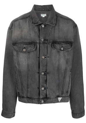 GUESS USA logo-patch denim jacket - Black
