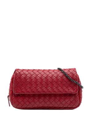Bottega Veneta Pre-Owned 2012-2025 Mini Nappa Intrecciato Expandable Chain Flap crossbody bag - Red