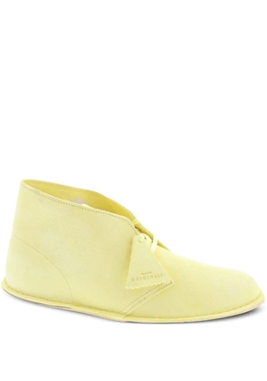 Clarks Originals suede desert boots - Yellow