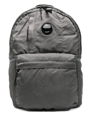 C.P. Company lens-detail backpack - Grey