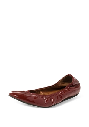 Lanvin Pre-Owned patent-leather round-toe ballet flats - Red