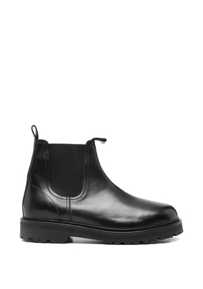Studio Nicholson pull-tab chelsea boots - Black