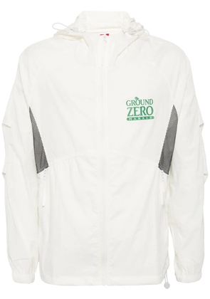 Ground Zero logo-print lightweight jacket - White