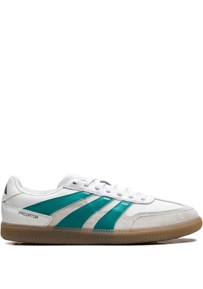 adidas Freestyle three-stripe trainers - White