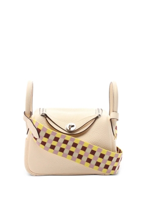 Hermès Pre-Owned 2023 Lindy mini shoulder bag - Neutrals