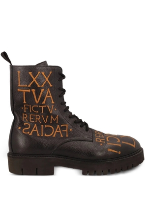 Moschino Pre-Owned 40mm lettering-embroidered leather boots - Black