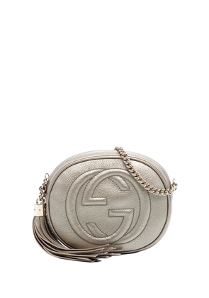 Gucci Pre-Owned 2016-2025 Mini Metallic Pebbled Calfskin Soho Chain crossbody bag - Gold