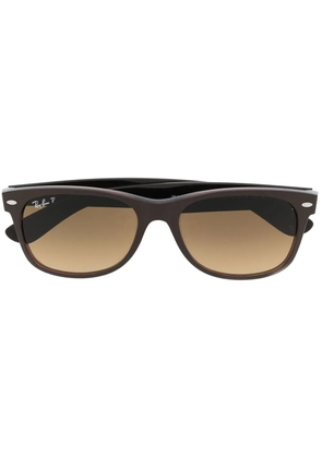 Ray-Ban logo-plaque sunglasses - Brown