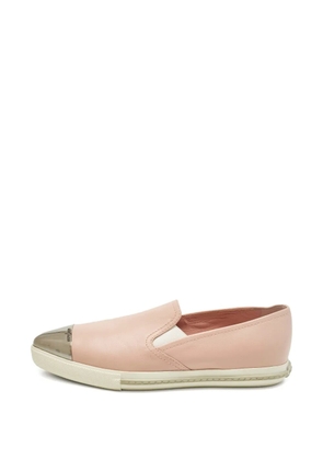 Miu Miu Pre-Owned cap-toe sneakers - Pink
