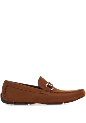 Ferragamo Gancini-plaque loafers - Brown