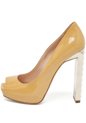 Miu Miu Pre-Owned 135mm patent-leather pumps - Neutrals