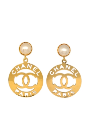 CHANEL Pre-Owned 1990-2000 gold-plated hoop earrings