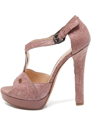 Bottega Veneta Pre-Owned 130mm crocodile-embossed platform sandals - Pink