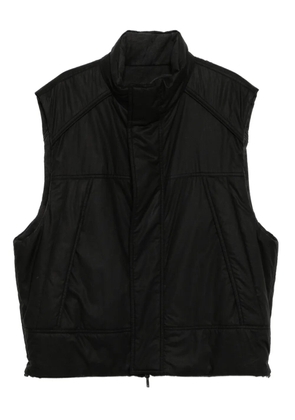 Juun.J high-neck quilted gilet - Black