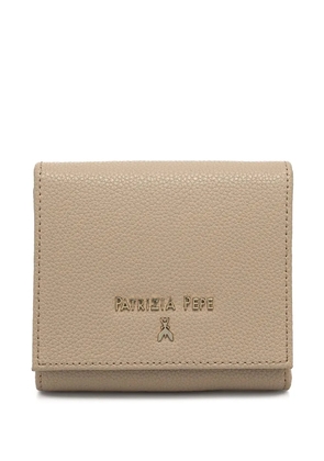 Patrizia Pepe logo-lettering wallet - Neutrals