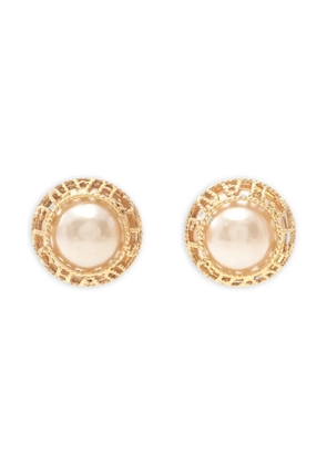 CHANEL Pre-Owned 1986-1988 pearl earrings - Gold