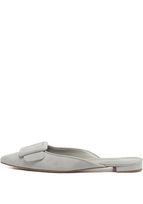 Manolo Blahnik Maysale buckle suede mules - Grey