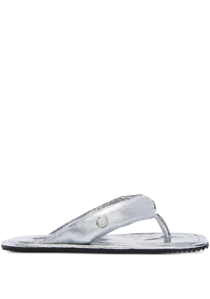 The Attico Indie padded thong slippers - Silver