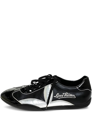 Louis Vuitton Pre-Owned leather sneakers - Black