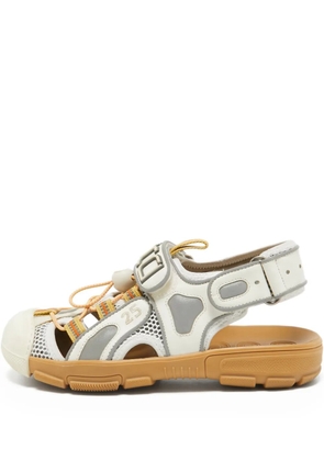Gucci Pre-Owned Tinsel Sports sandals - White