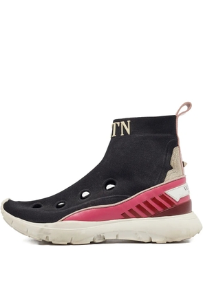 Valentino Garavani Pre-Owned perforated slip-on sneakers - Black