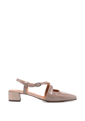 Chie Mihara Hesana leather heeled pumps - Neutrals