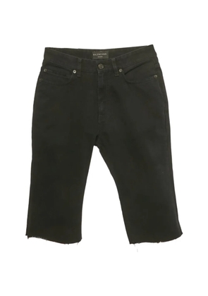 Balenciaga Pre-Owned raw-edge denim shorts - Black