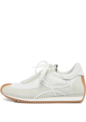 Loewe Pre-Owned Flow sneakers - White
