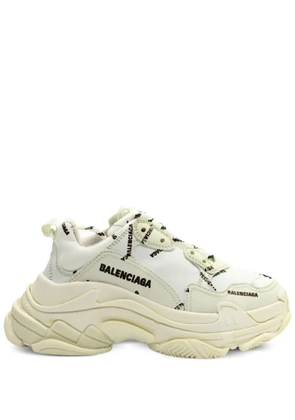 Balenciaga Pre-Owned Triple S logo-print sneakers - White