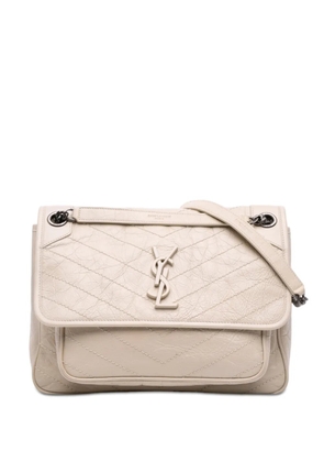 Saint Laurent Pre-Owned 2019 Medium Crinkled Calfskin Niki shoulder bag - White