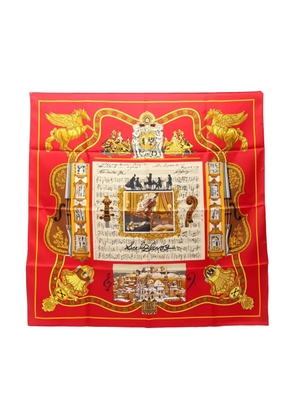Hermès Pre-Owned 2010s 90 Salzburg-graphic scarf - Red